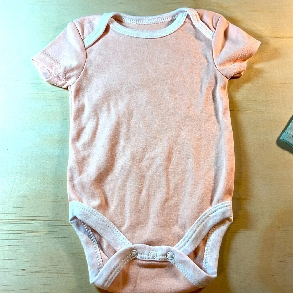 Assorted Color Kids One Pieces Sz 0 to 3 months